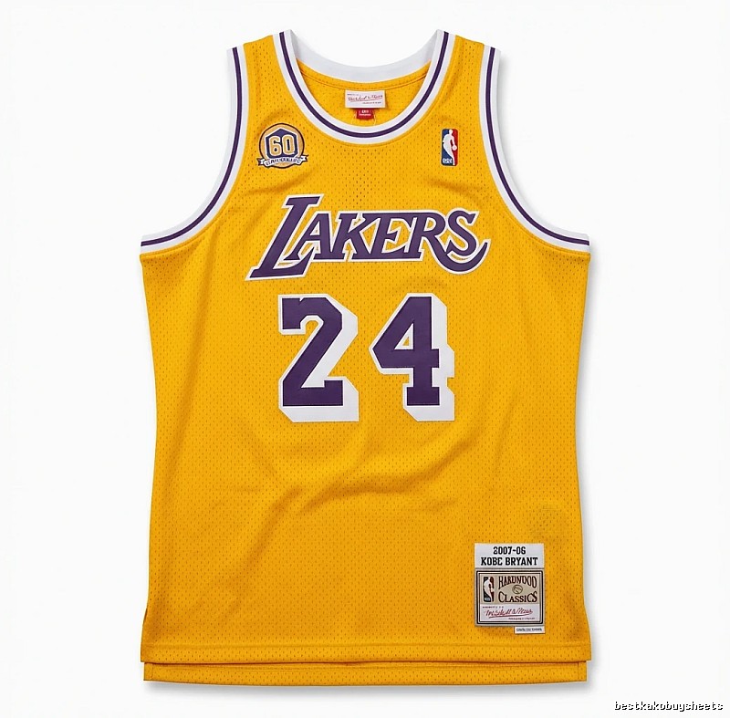 Kobe Lakers' retro-style yellow jersey