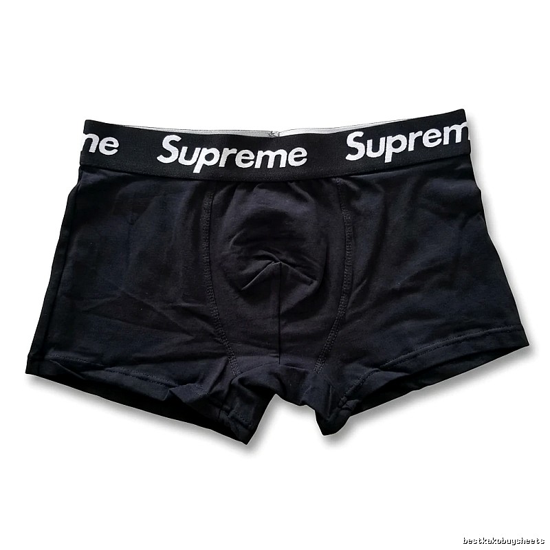 Supreme minimalist style black underwear