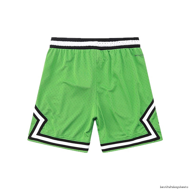 AJ basketball-style green shorts