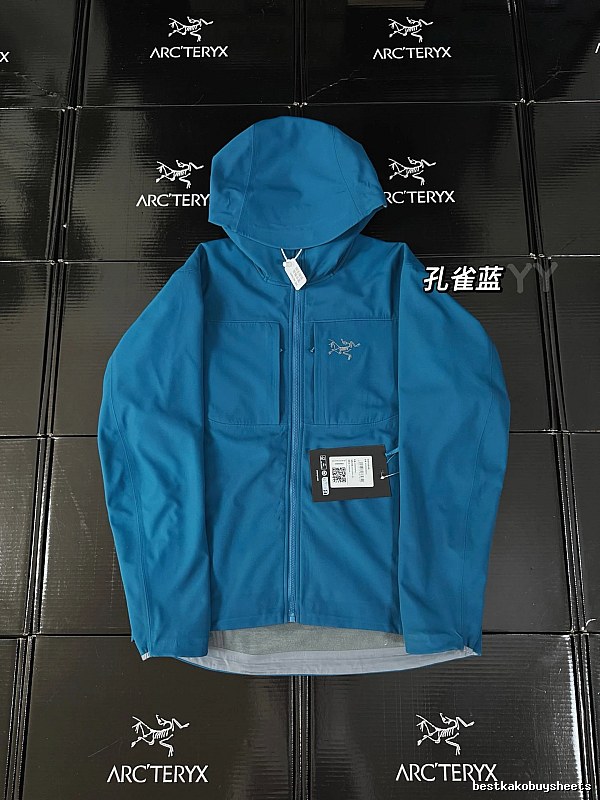 Arc’teryx functional style peacock blue coat