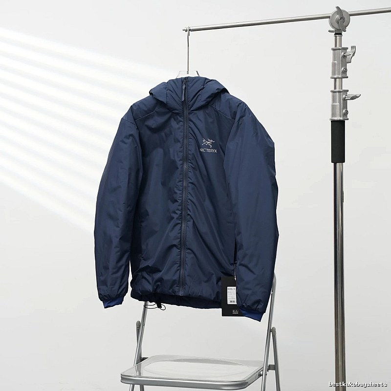 Arc'teryx Lightweight Shell Jacket with drawcord hem - Weekend