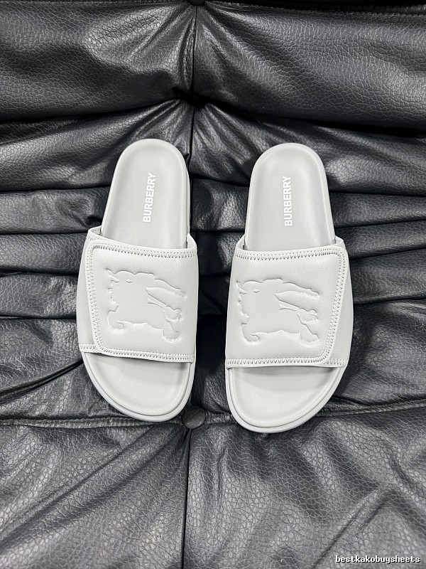 Burberry Equestrian Knight Collection Minimalist Style Light Grey Slide Sandals