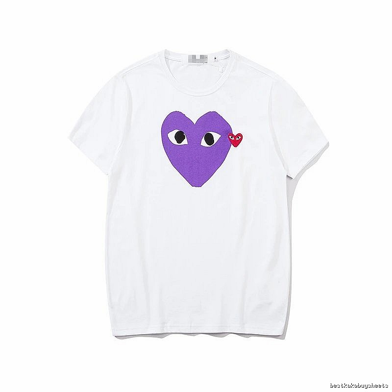 Comme des Garcons PLAY 2023-03 Style 2303 Heart Logo T-Shirt Campus Look