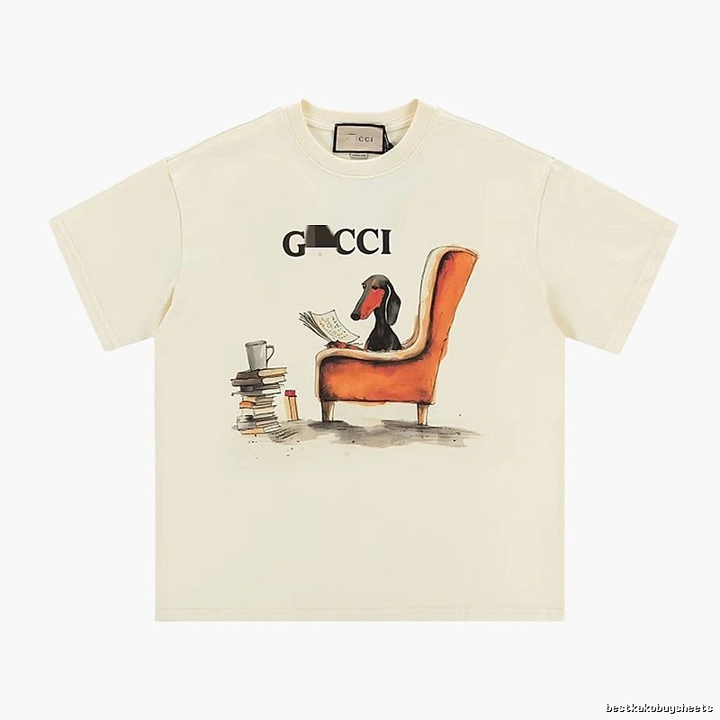 Gucci Vintage Style Off-white T-shirt with Dachshund Print