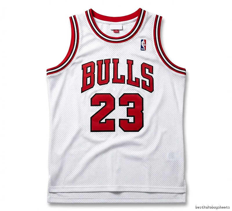 Michael Jordan retro white jersey