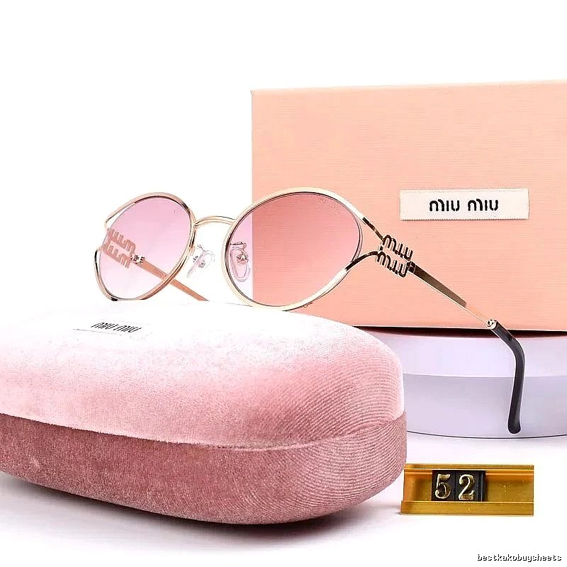 Miu Miu Statement Oversized sunglasses Black Oval Sunglasses for Easy Pairing