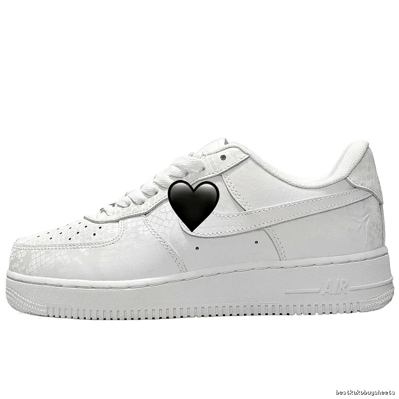 Nike Air Force 1 simple white sneakers