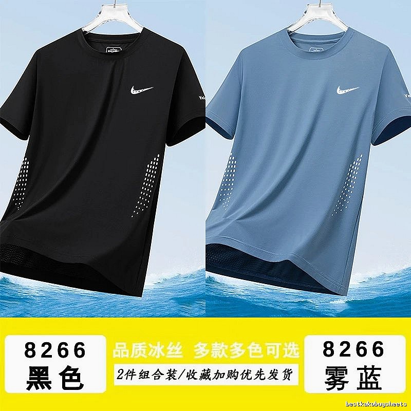 Nike Logo Detail Athletic T-shirt Lightweight Short Sleeve with Relaxed Feel