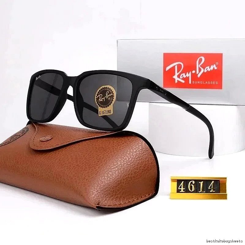 Ray-Ban Resort Wayfarer sunglasses Black Square Frame for Travel Looks
