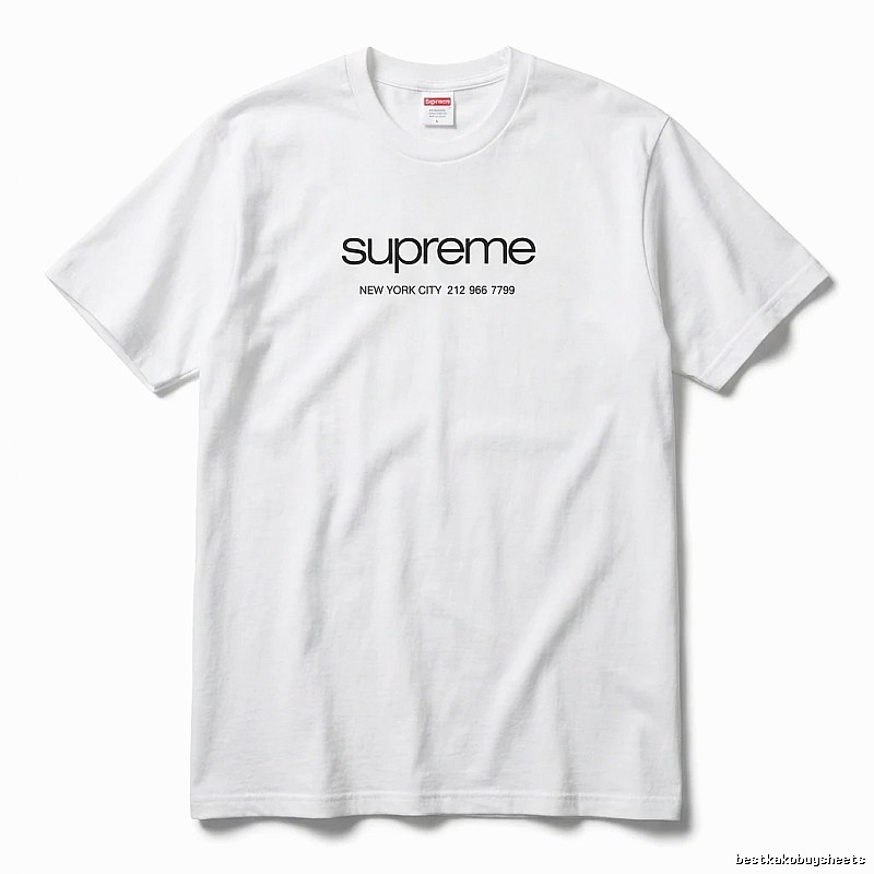 Supreme minimalist style white T-shirt