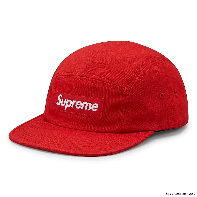 The classic red baseball cap of Supreme.