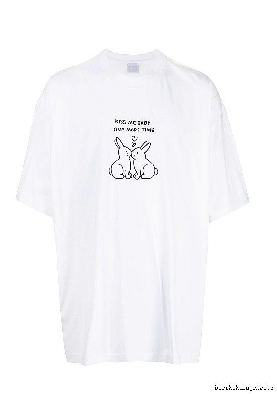 Urban Statement graphic T-shirt Black Colorful Lucky with Casual Appeal