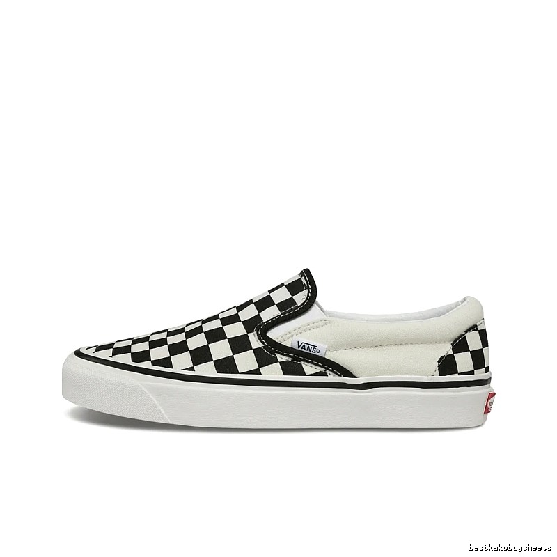 Vans Checkerboard Slip-On Shoes (Black and White Style)