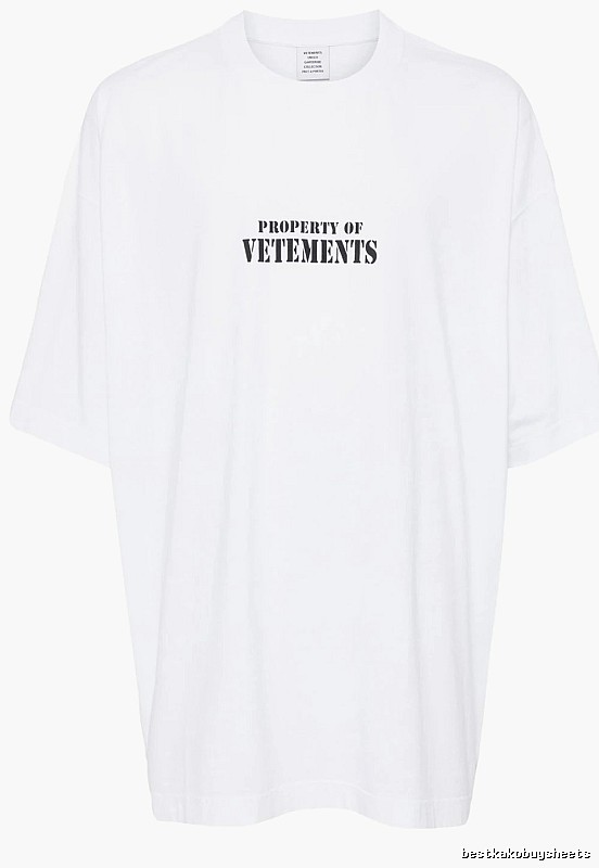 Weekend Statement graphic T-shirt Black Colorful Lucky for Weekend Wear
